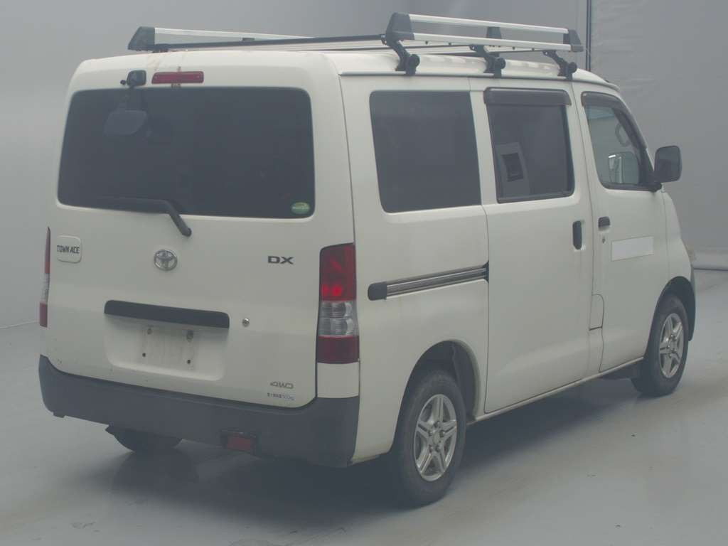 2013 Toyota Townace Van S412M[1]