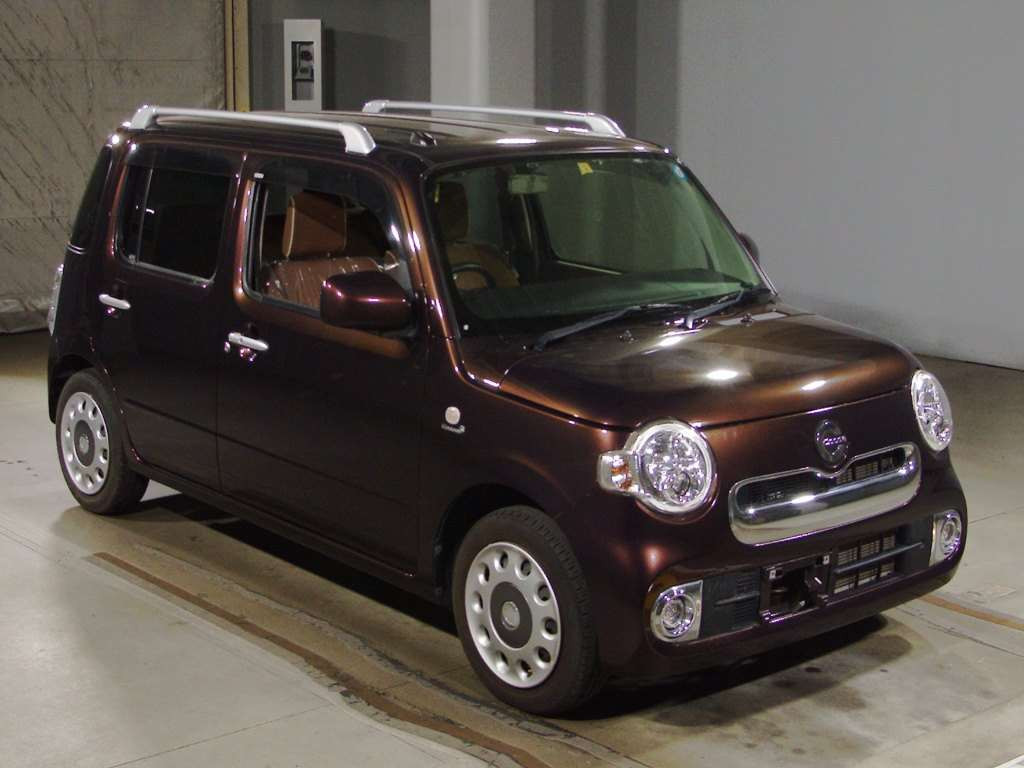 2018 Daihatsu Mira Cocoa L675S[2]