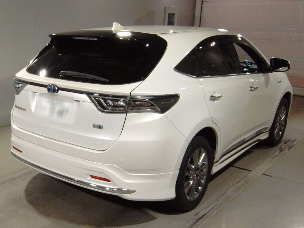 2014 Toyota Harrier Hybrid AVU65W[1]