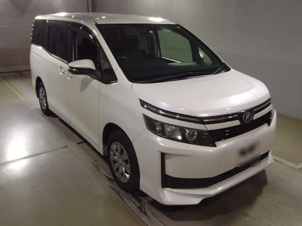 2017 Toyota Voxy ZRR80G[2]