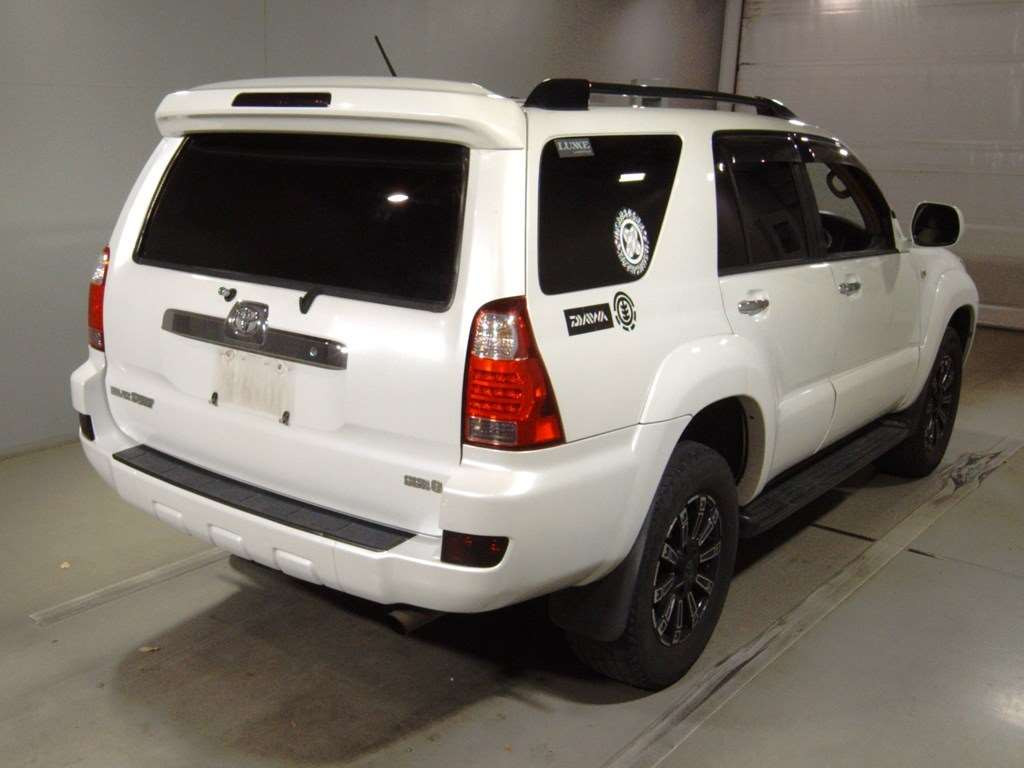 2005 Toyota Hilux Surf TRN215W[1]