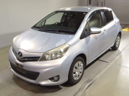 2013 Toyota Vitz