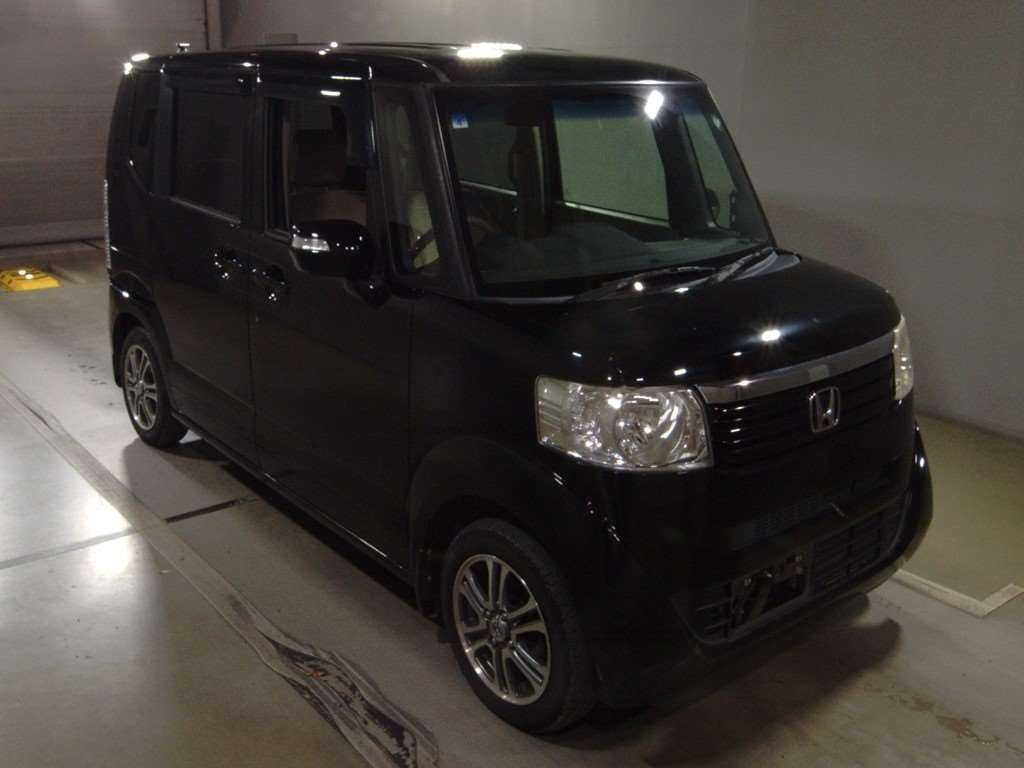 2013 Honda N-BOX JF1[2]