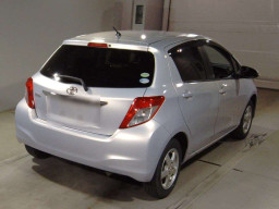 2013 Toyota Vitz