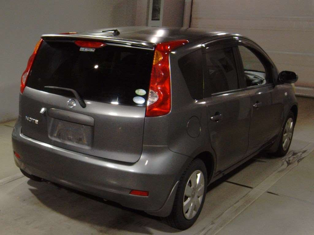 2011 Nissan Note E11[1]