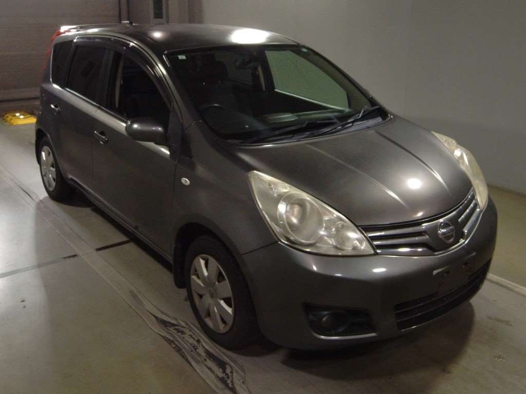 2011 Nissan Note E11[2]