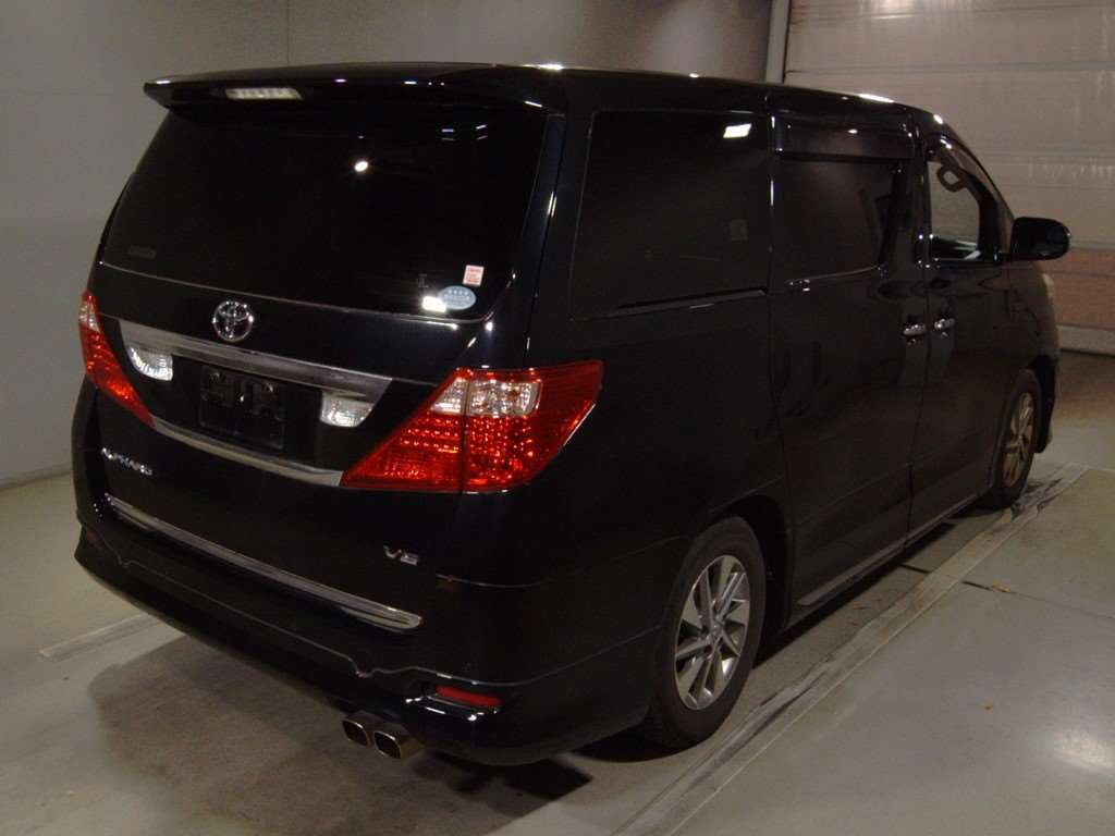 2010 Toyota Alphard GGH20W[1]