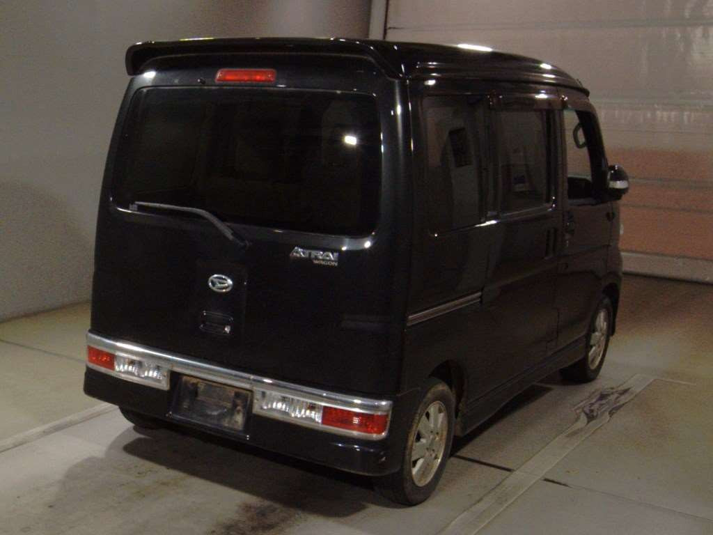 2014 Daihatsu Atrai Wagon S331G[1]