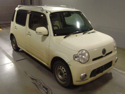 2009 Daihatsu Mira Cocoa