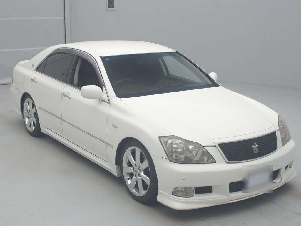 2007 Toyota Crown GRS180[2]