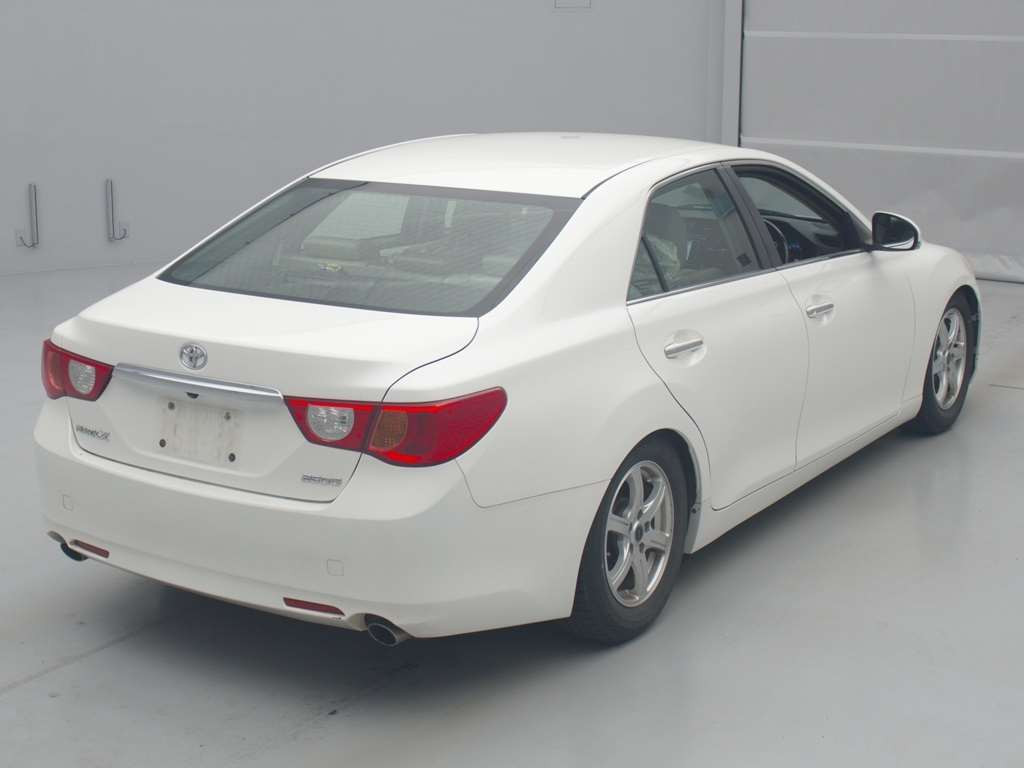 2009 Toyota Mark X GRX130[1]