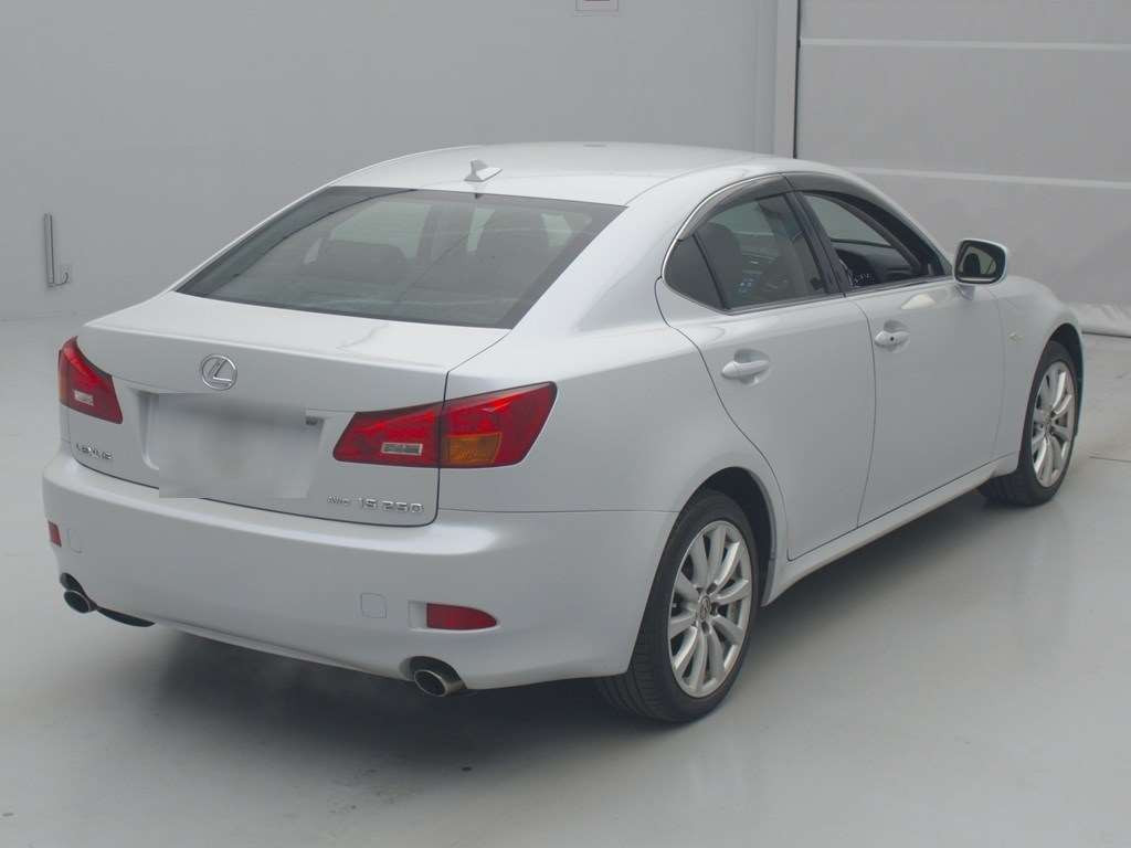 2007 Lexus IS GSE25[1]