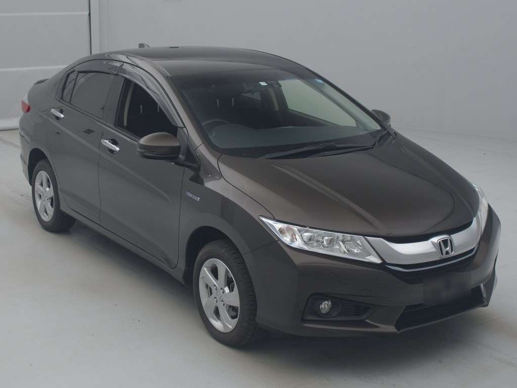 2015 Honda Grace GM5[2]