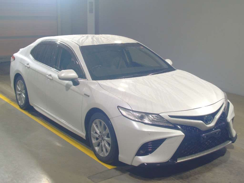 2018 Toyota Camry AXVH70[2]