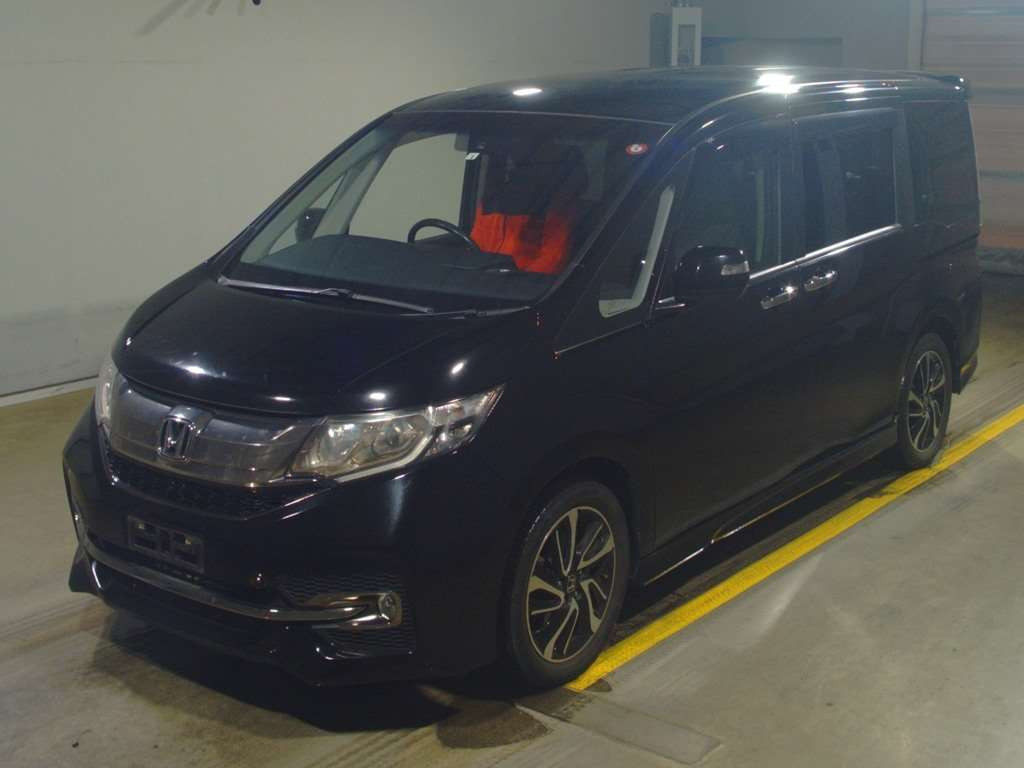 2016 Honda Step WGN Spada RP3[0]