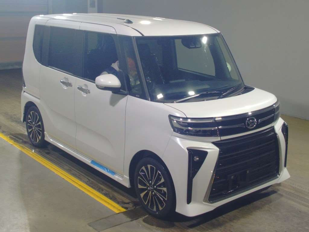 2024 Daihatsu Tanto Custom LA650S[2]