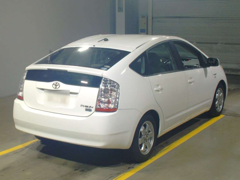 2009 Toyota Prius NHW20[1]