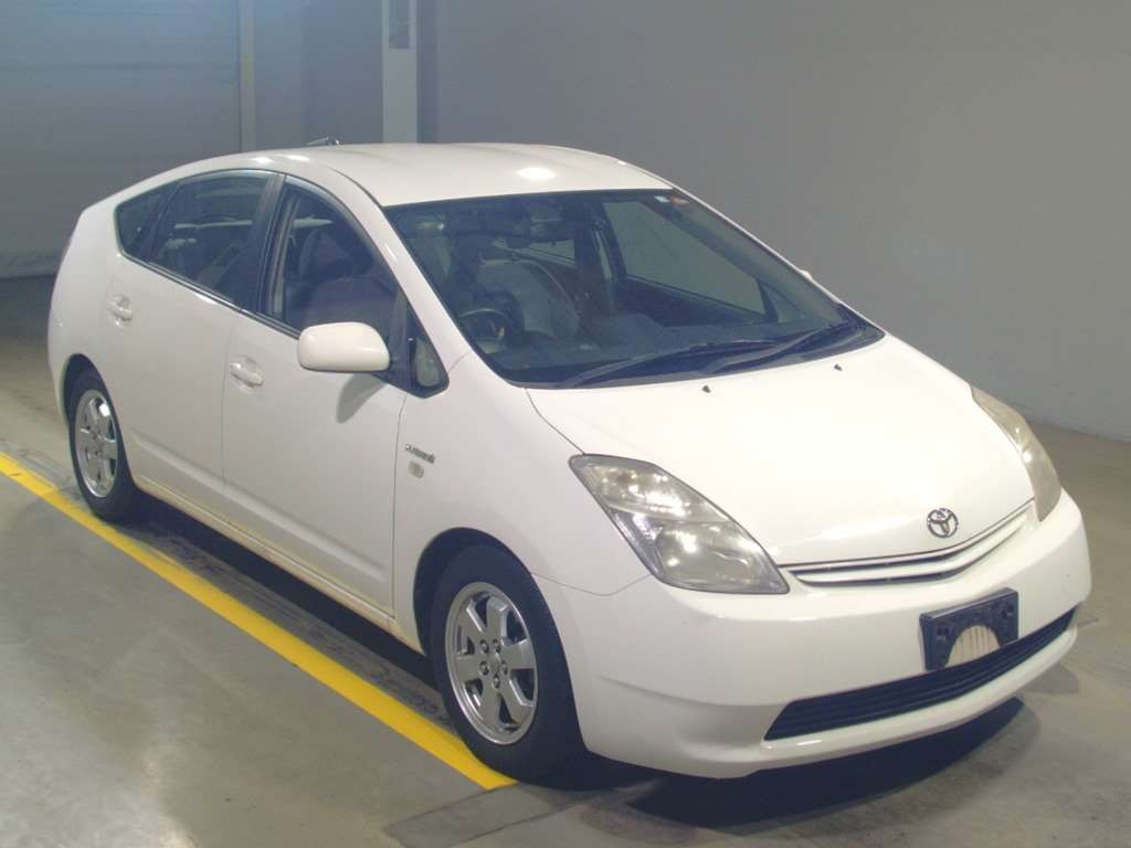 2009 Toyota Prius NHW20[2]