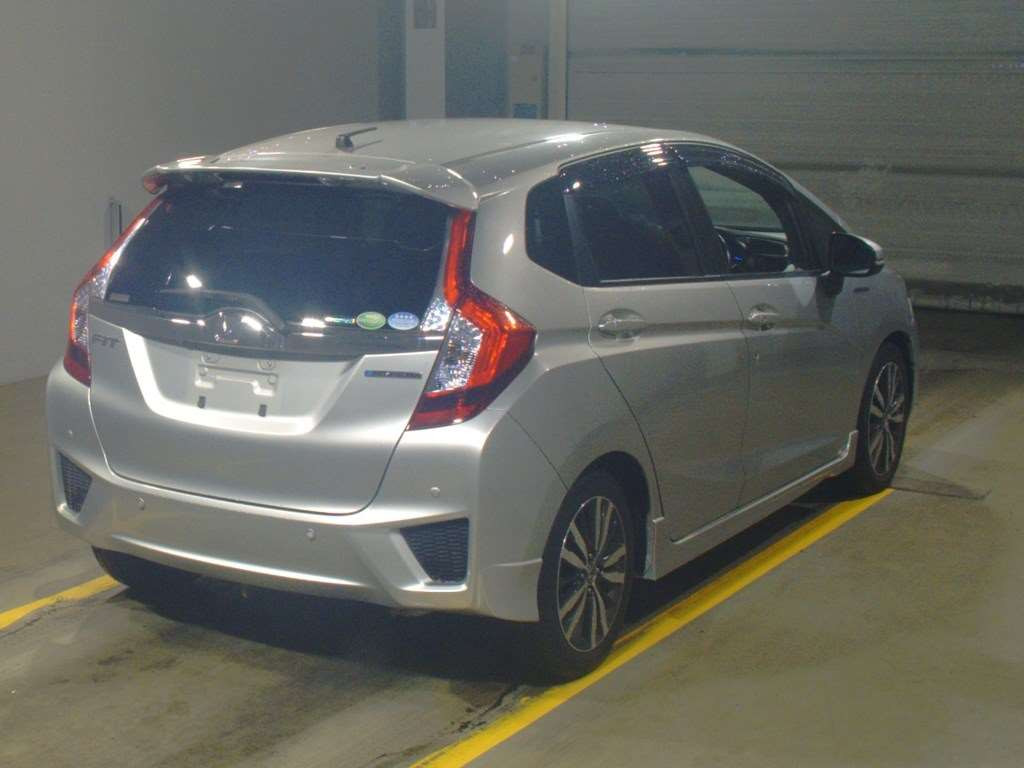 2014 Honda Fit Hybrid GP5[1]