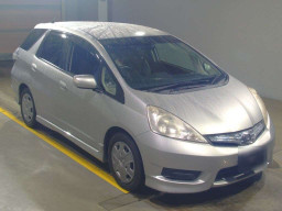 2012 Honda Fit Shuttle Hybrid