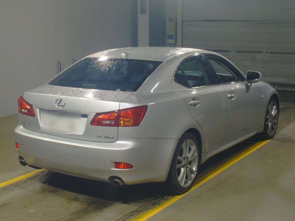 2006 Lexus IS GSE20[1]