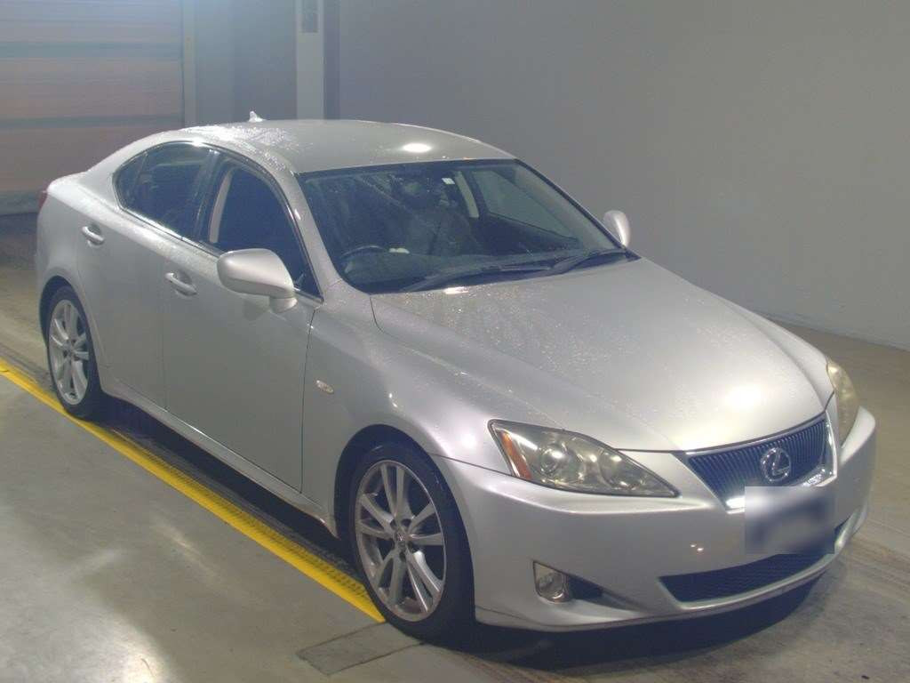 2006 Lexus IS GSE20[2]