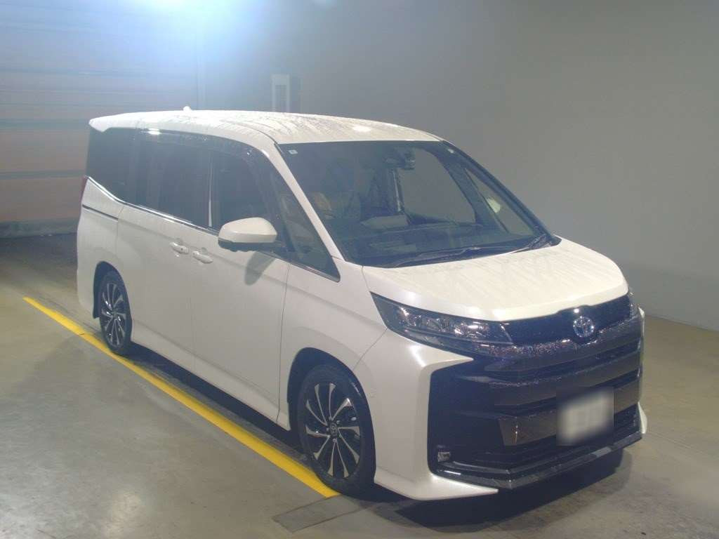 2024 Toyota Noah ZWR90W[2]