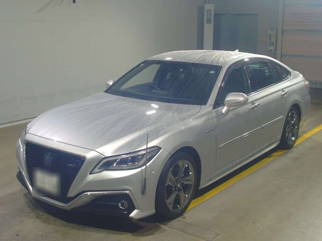 2018 Toyota Crown Hybrid AZSH20[0]