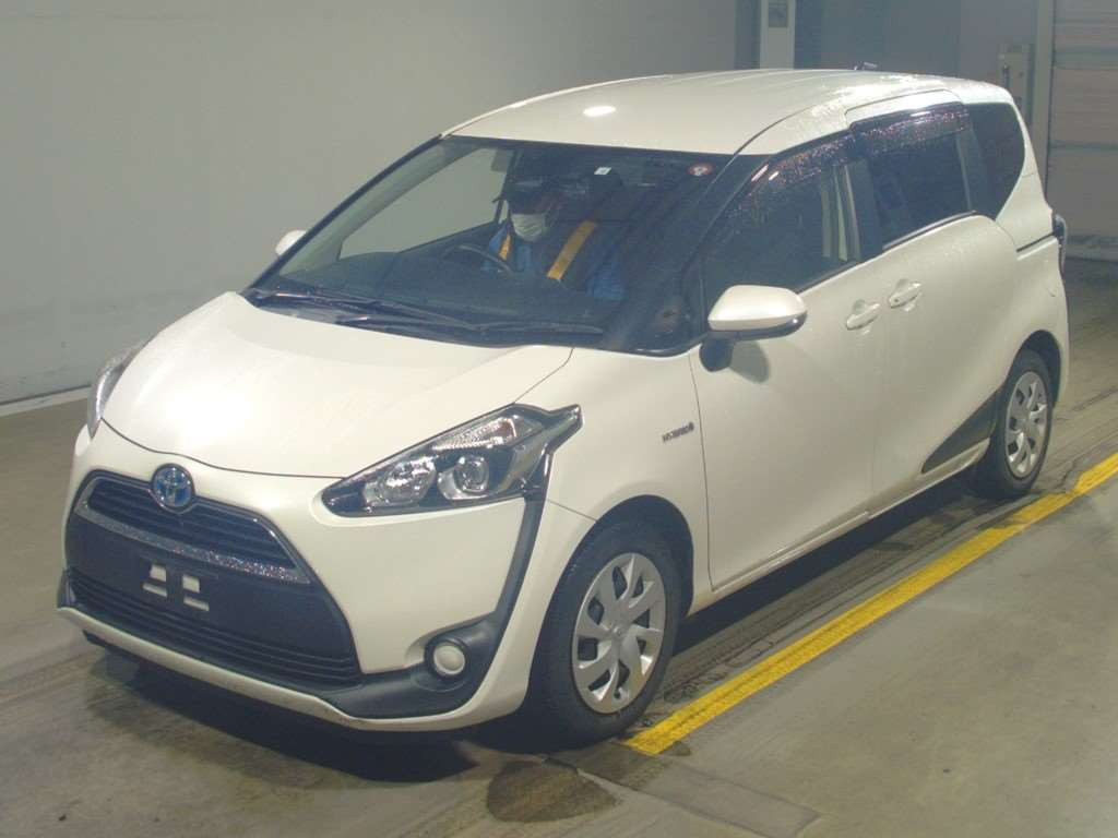 2016 Toyota Sienta NHP170G[0]