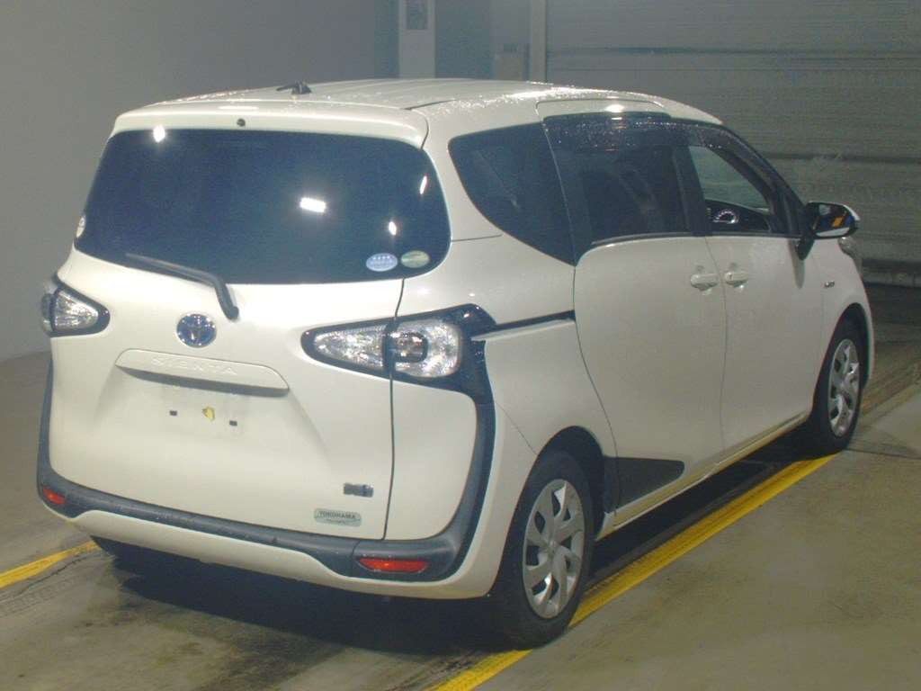 2016 Toyota Sienta NHP170G[1]