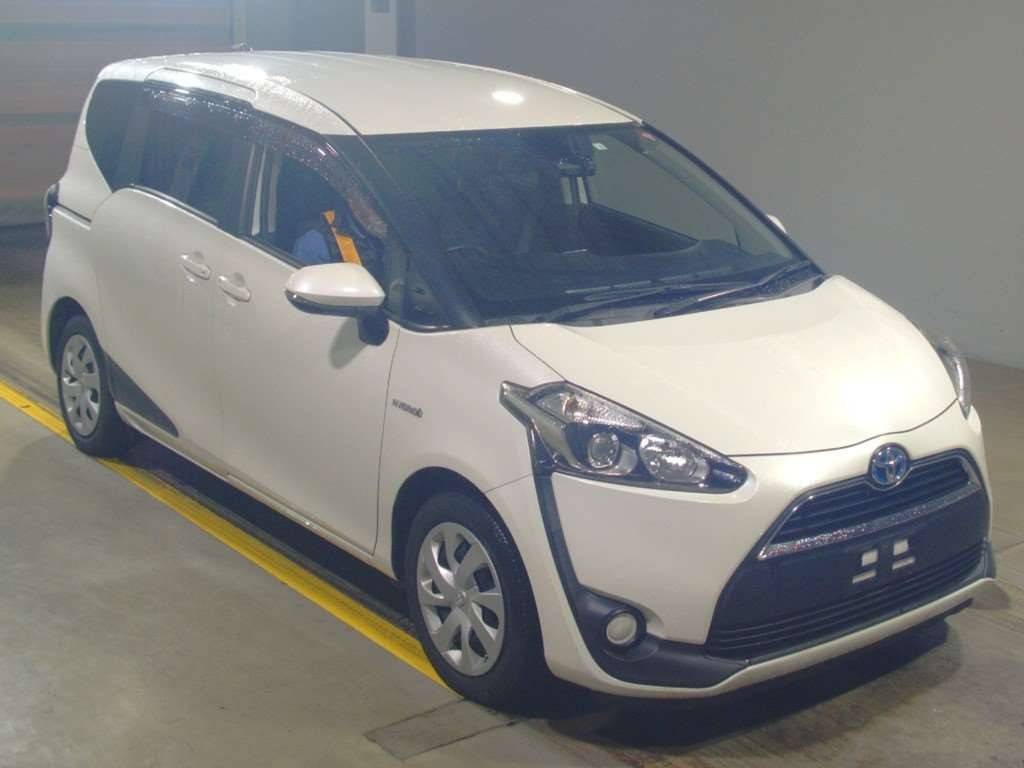 2016 Toyota Sienta NHP170G[2]