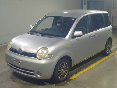 2006 Toyota Sienta