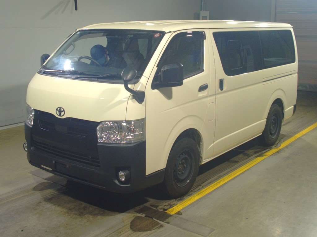 2020 Toyota Hiace Van TRH200V[0]