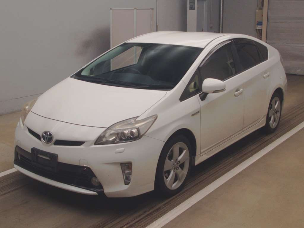 2013 Toyota Prius ZVW30[0]