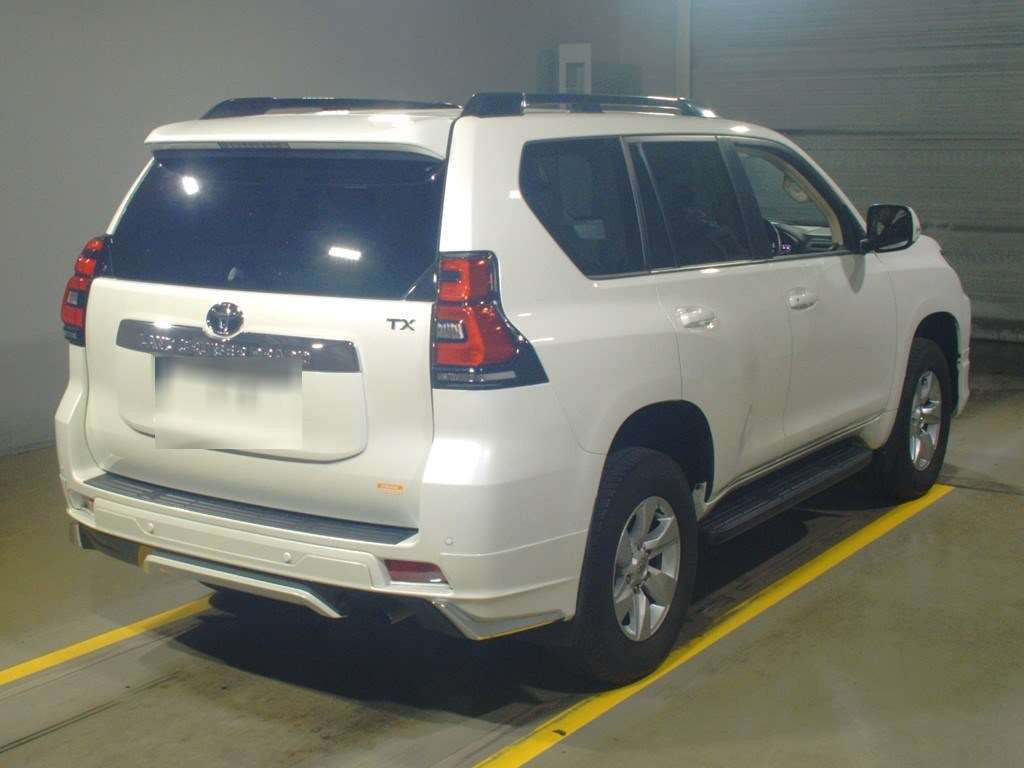 2021 Toyota Land Cruiser Prado TRJ150W[1]