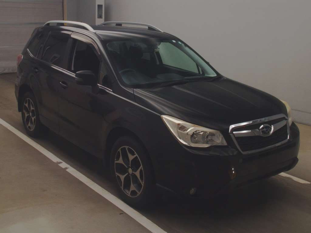 2014 Subaru Forester SJ5[2]