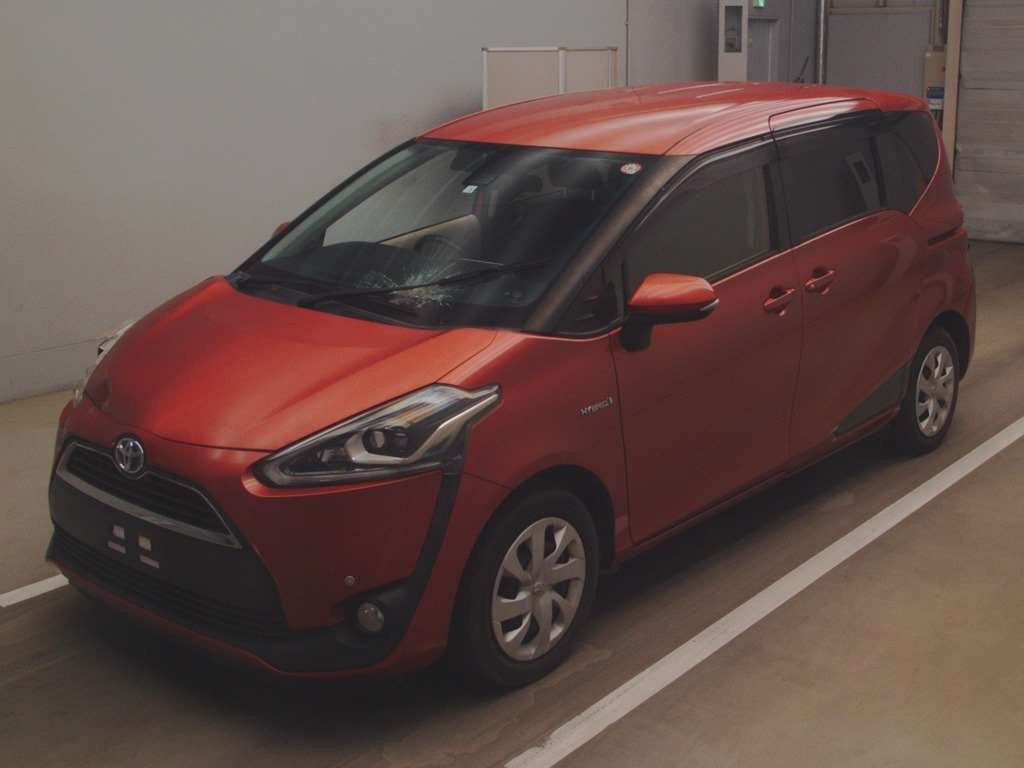 2016 Toyota Sienta NHP170G[0]