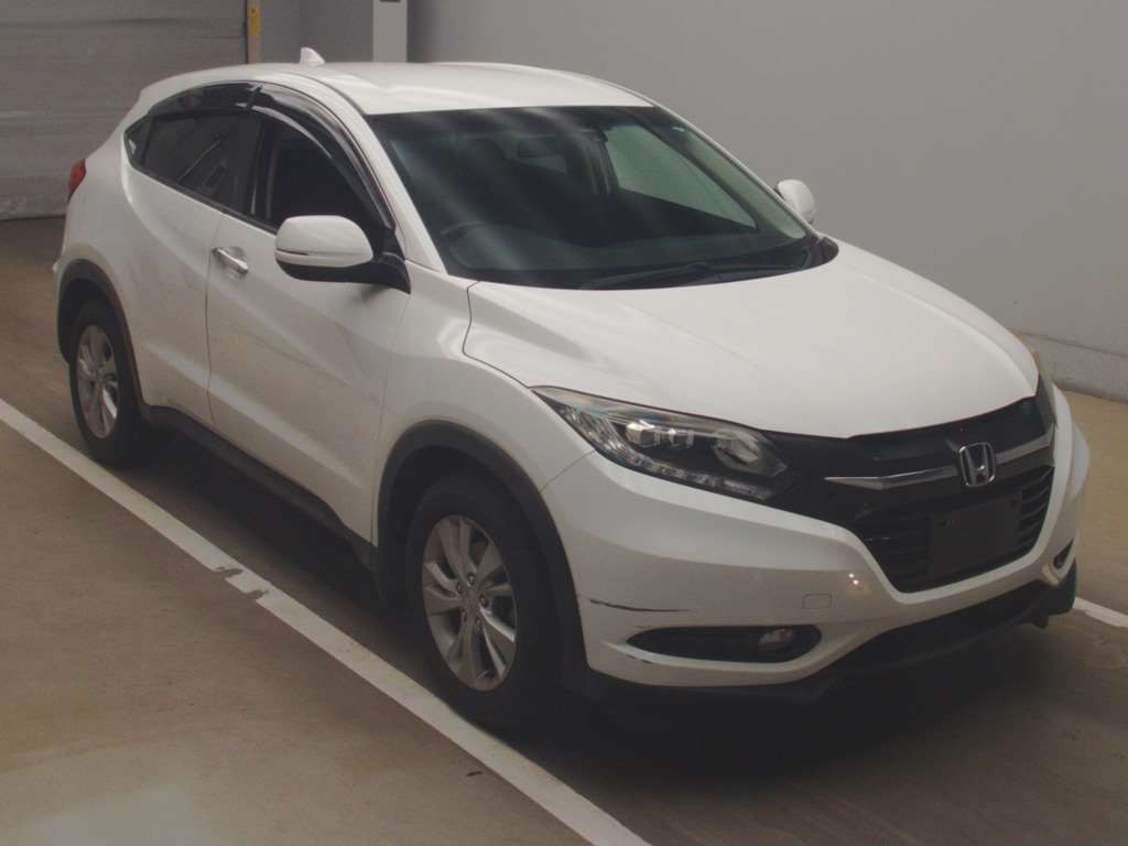 2014 Honda VEZEL RU1[2]