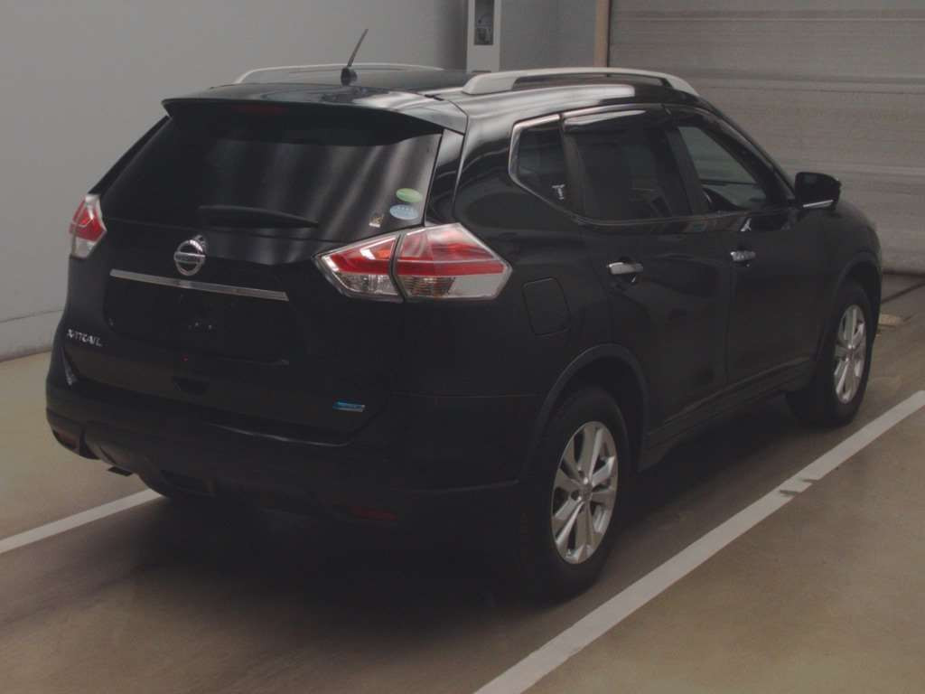 2015 Nissan X-Trail T32[1]