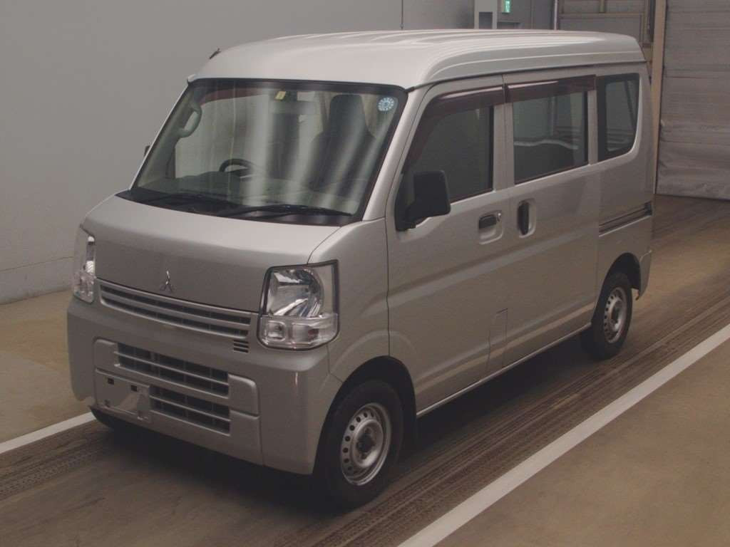 2018 Mitsubishi Minicab Van DS17V[0]