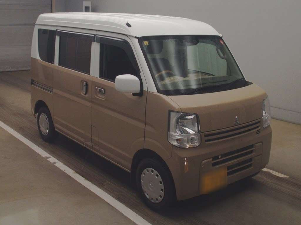 2021 Mitsubishi Minicab Van DS17V[2]