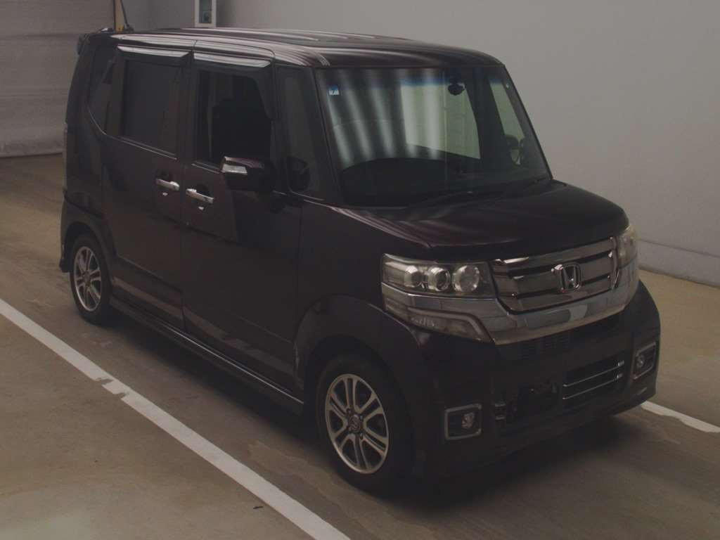 2017 Honda N-BOX CUSTOM JF1[2]