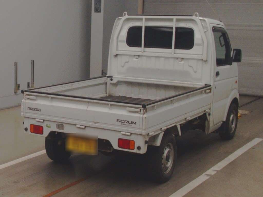 2011 Mazda Scrum Truck DG63T[1]