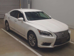 2015 Lexus LS