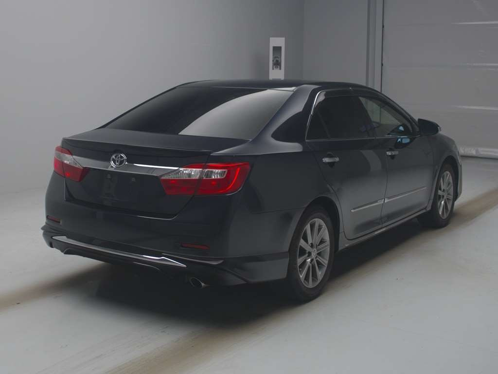 2013 Toyota Camry AVV50[1]