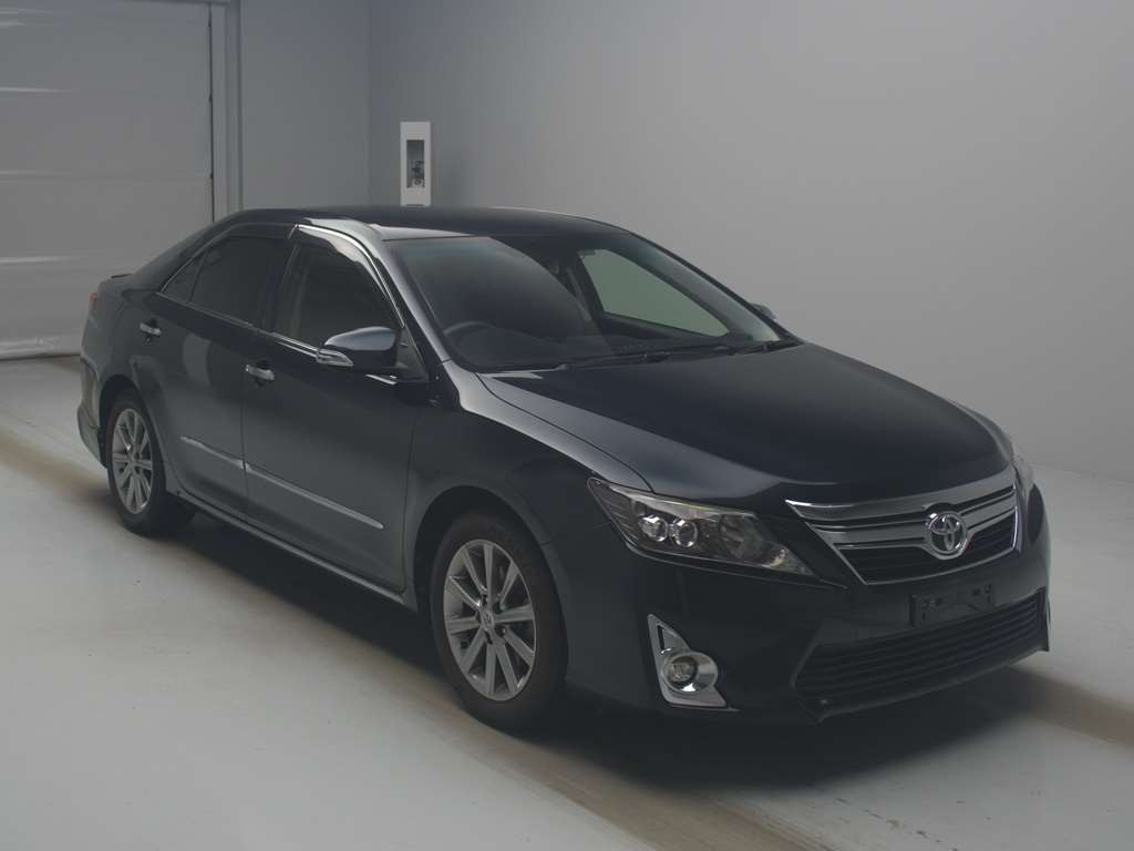 2013 Toyota Camry AVV50[2]