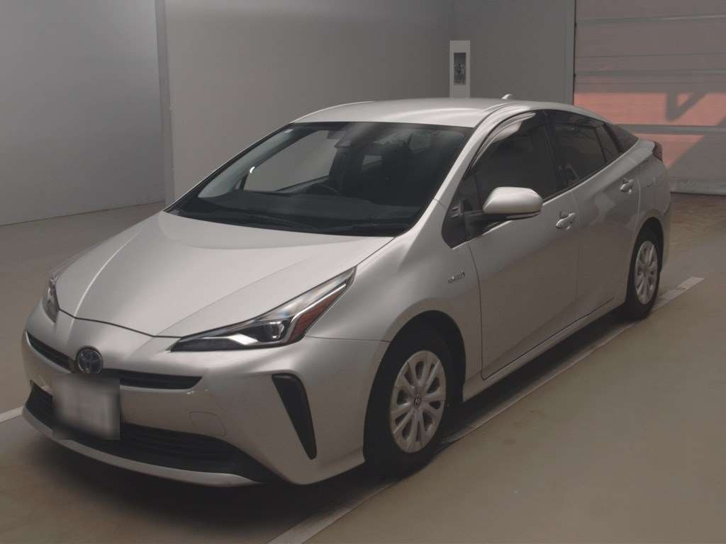 2019 Toyota Prius ZVW51[0]