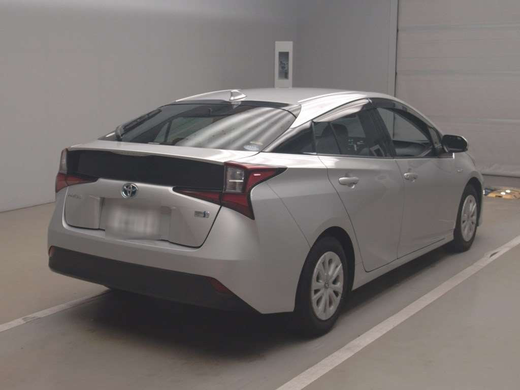 2019 Toyota Prius ZVW51[1]