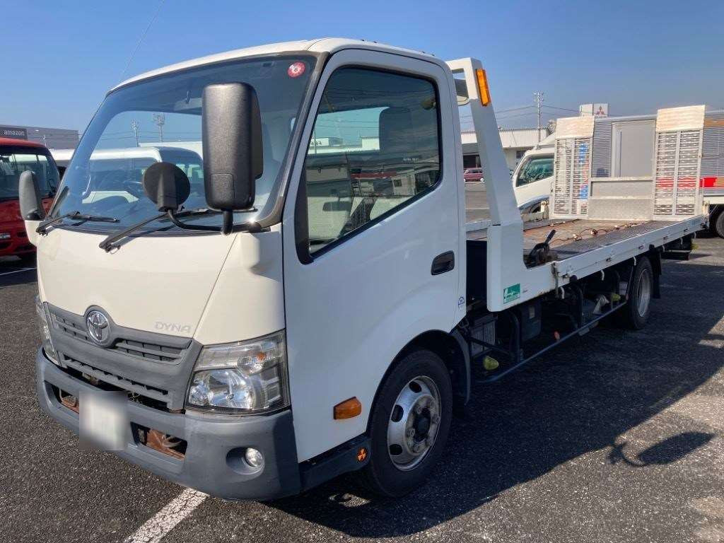 2015 Toyota Dyna Truck XZU720[0]