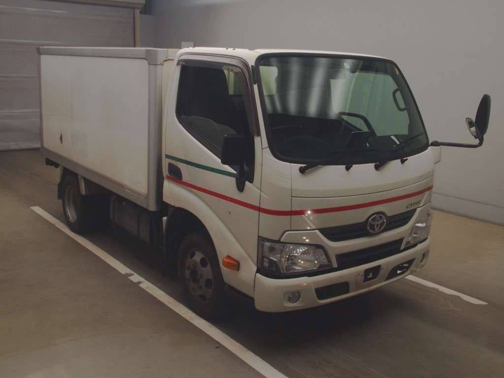 2019 Toyota Dyna Truck KDY231[2]